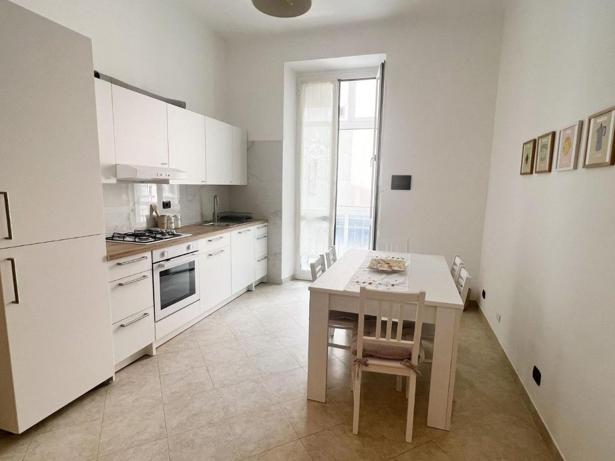 Kello'S House Apartment Савона Екстериор снимка